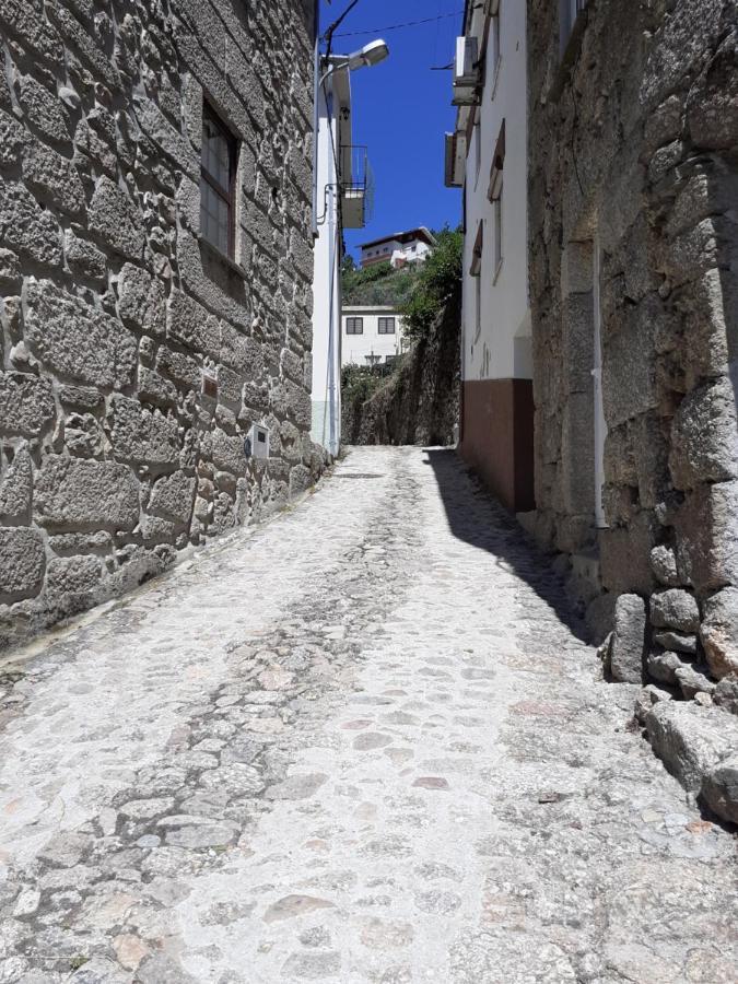 Casa Encantada - Alvoco Da Serra Villa Dış mekan fotoğraf